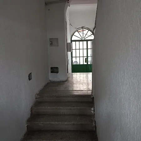 Serviced Blloku Area Apartman